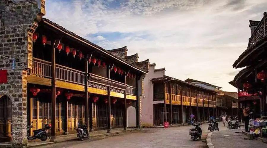 【我在现场】护卫石城的利刃尖刀——走近南京特警龙虎突击队